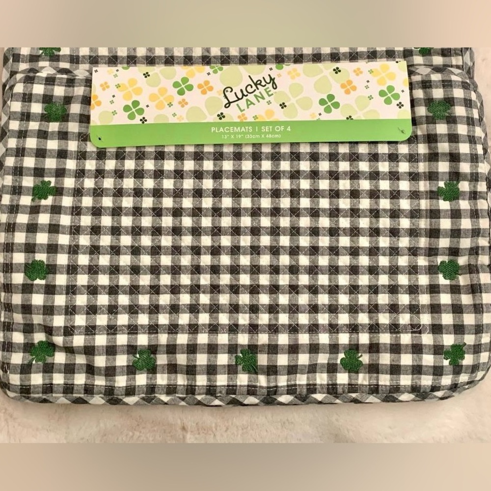 LUCKY LANE Shamrock Placemats St. Patrick’s Day
